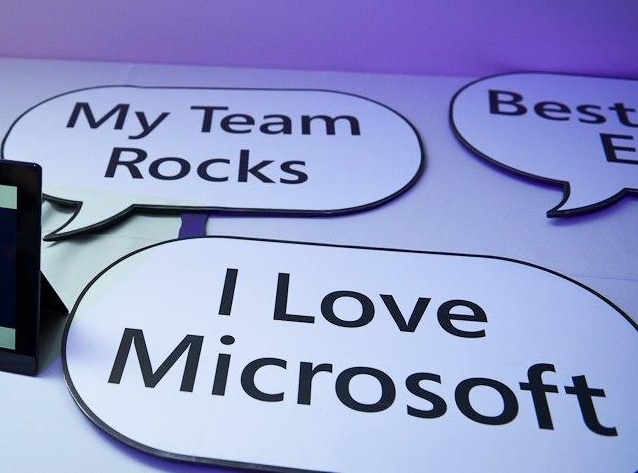 WM Events Design Event Planning Consulting Microsoft CCG 200 Peachtree Atlanta Georgia Denver Colorado Glow Photobooth Neon Modular Image