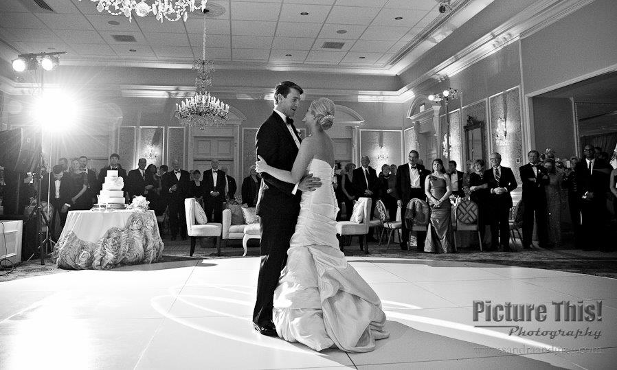 WM Events, Designer, Wedding, Southern Wedding, Southern Wedding Planner, Atlanta Wedding Planner, Cherokee Country Club, Cherokee Town Club, Country Club Wedding, First Dance, Bride, Groom, Marriage, Mr and Mrs, Picture This! Photography, Consulting, Event Producer, Event Production, Atlanta, Georgia, Denver, Colorado