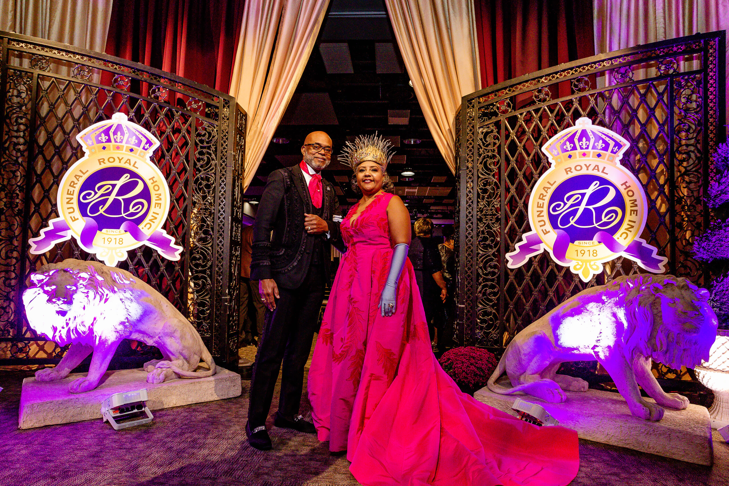 modular image, royal funeral home, centennial celebration, hunstville, alabama, georgia, atlanta, event planner, event design, garden event, royal event, purple theme, live performance, seated dinner, plated dinner, celebration, corporate event, social event, event designer, event design