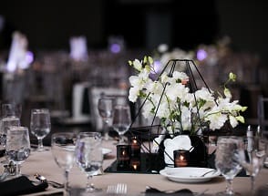 modular image, wm events, bulldog 100, university of georgia, uga, 2019 events, modern events, black and white, geometric design, event planner, event designer, hyatt regency events, atlanta events, georgia events, corporate events, social events, non-profit events, white floral, white flowers, custom centerpieces, table numbers, custom branding, ballroom, seated dinner, plated dinner