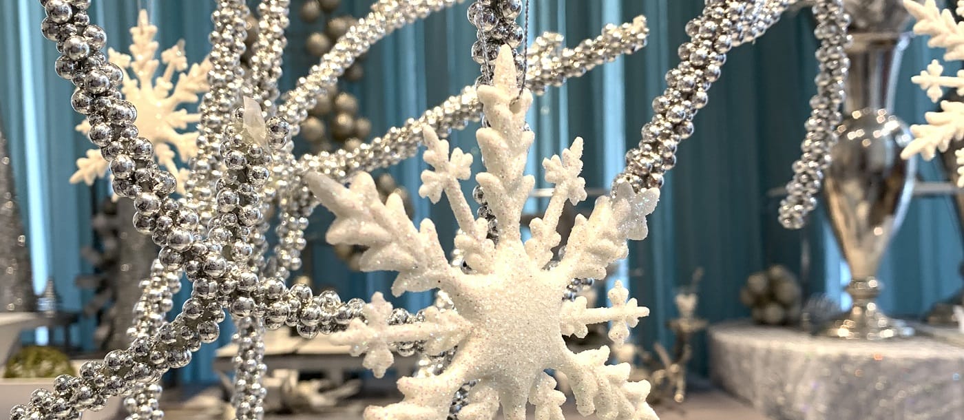 Showroom Styling Holiday 2019