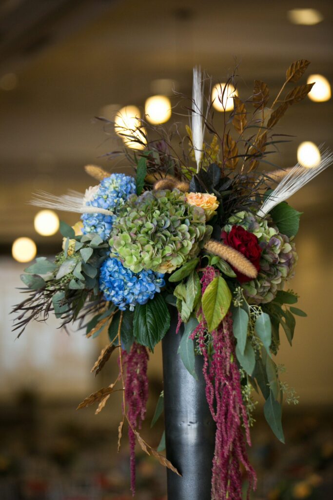 wm events, atlanta, georgia, atlanta events, georgia events, event planner, event planning, event designer, event design, event consultant, event consulting, the decisive moment, photography, event photography, event floral, floral design, stage design, event drapery, drapery, stage drapery, stage set, event stage, non-profit events, non-profit, social events, social gatherings, collection event furnishings, window graphics, graphic clings, tate halls, event brochure, printing, event graphics, event printing, corporate events, weddings, athens, uga, 40 under 40, university of georgia