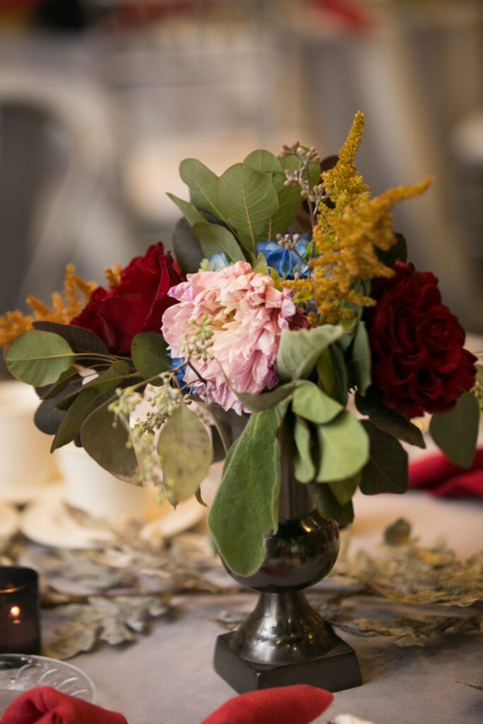 wm events, atlanta, georgia, atlanta events, georgia events, event planner, event planning, event designer, event design, event consultant, event consulting, the decisive moment, photography, event photography, event floral, floral design, stage design, event drapery, drapery, stage drapery, stage set, event stage, non-profit events, non-profit, social events, social gatherings, collection event furnishings, window graphics, graphic clings, tate halls, event brochure, printing, event graphics, event printing, corporate events, weddings, athens, uga, 40 under 40, university of georgia