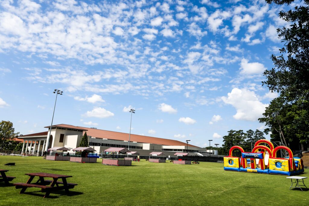 20th Anniversary Summit Atlanta, GA unl summit, wm wevents blog, 20th anniversary, usher's new look, usher, non-profit, social, corproate, events, atlanta, events, national non-profit, event planner, event planning, event design, event designer, sneaker ball, atl, non-profit events, social events, corporate events, emory university, homecoming, festival, field day event, outdoor events, jermaine dupri, domani harris, sound bath, entertainment, live entertainment, event entertainment, sneaker centerpieces, sneaker chandelier