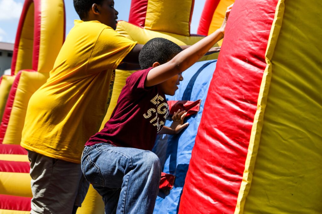 20th Anniversary Summit Atlanta, GA unl summit, wm wevents blog, 20th anniversary, usher's new look, usher, non-profit, social, corproate, events, atlanta, events, national non-profit, event planner, event planning, event design, event designer, sneaker ball, atl, non-profit events, social events, corporate events, emory university, homecoming, festival, field day event, outdoor events, jermaine dupri, domani harris, sound bath, entertainment, live entertainment, event entertainment, sneaker centerpieces, sneaker chandelier