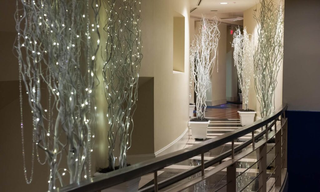 Silver Chic Holiday Party Atlanta, GA wm events, affairs to remember, pwp studio, holiday party, winter wonderland, silver, modern, white florals, atlanta history center, christmas party