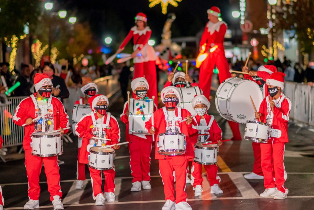 Atlantic Station Light The Station 11 Alive Christmas Tree Lighting WM Events (97)