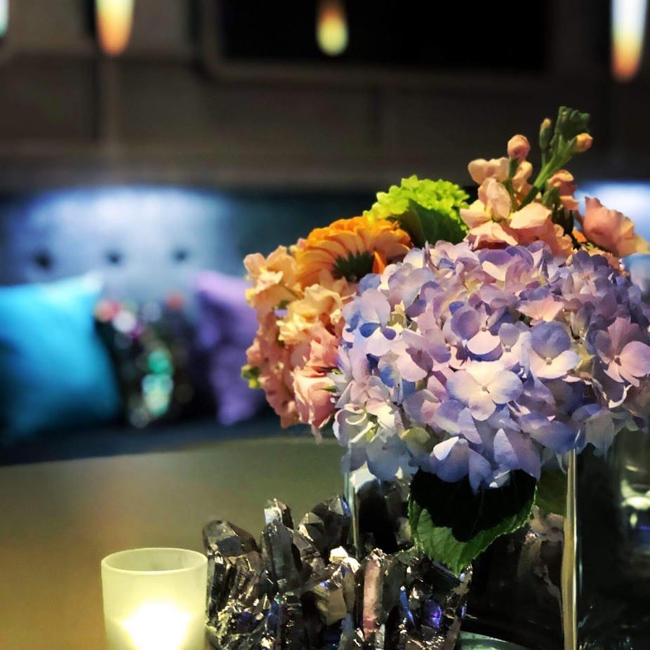 Concert Club Opening Atlanta, GA wm events, atlanta hawks, atlanta, georgia, basketball, state farm arena, concert club, concert venues, venues, atlanta venues, arenas, kat goduco photo, iridescent, iridescence, vip party, painted leaves, event design, event designer, event decor, corporate events, social events, private parties, event consultant, floral design