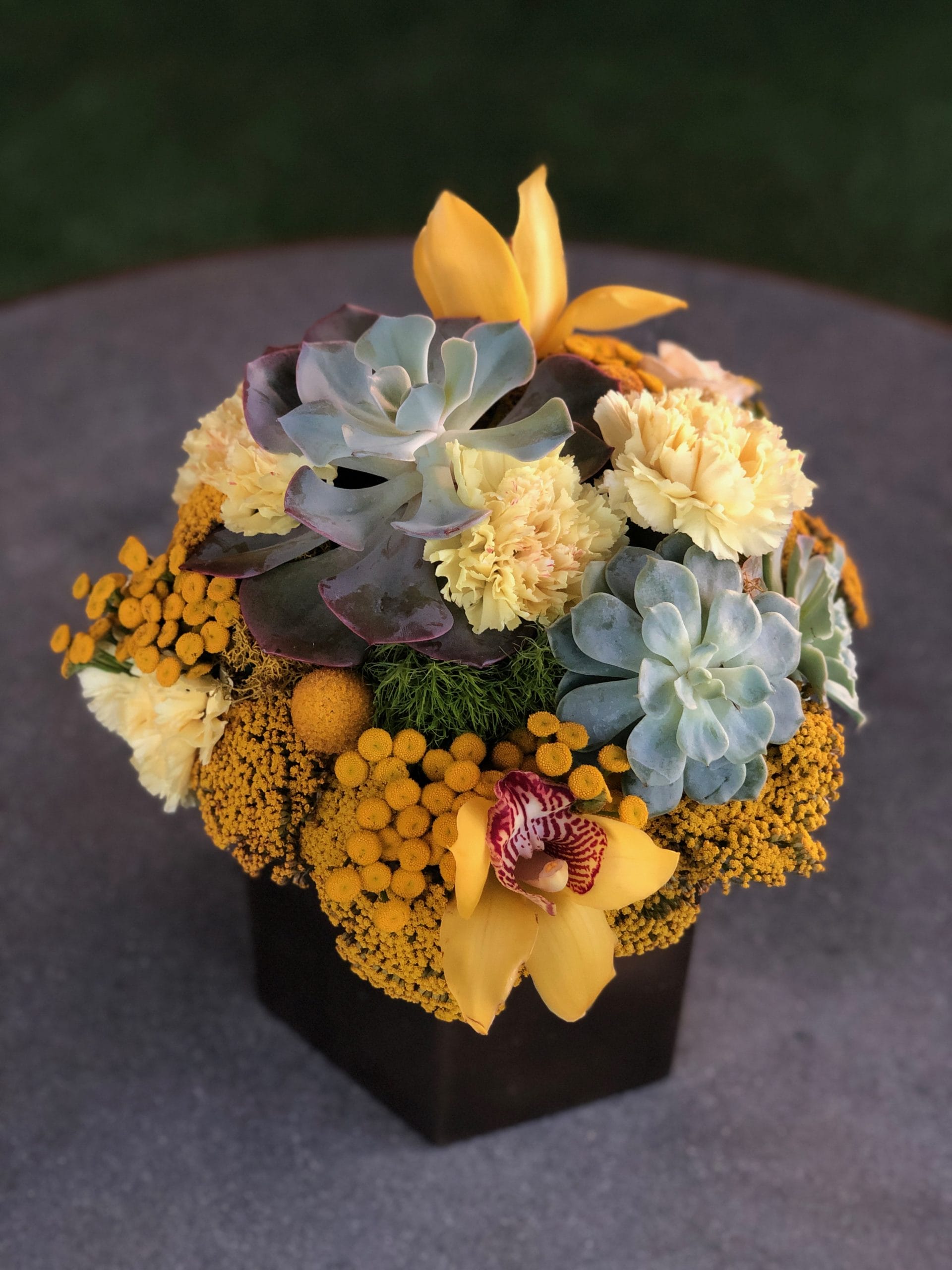 modular image, wm events, deutser, skylounge, glenn hotel, rooftop events, rooftop, branded event, yellow floral, black and yellow, succulents, floral with succulents, helicopters, corporate events, social events, small gatherings, whiskey tastings, live entertainment, live guitarist, brent mcdonald, peter ferrari, live graffiti, graffiti art, custom graffiti, atlanta, georgia, atlanta events, georgia events, event design, event designer, event planner, event planning