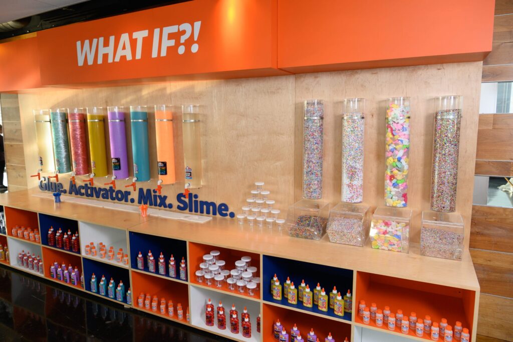 wm events, event designer, event design, event planner, event planning, event consultant, event consulting, atlanta events, georgia events, corporate events, social events, branded events, instagrammable moments, ventanas, rooftop events, downtown atlanta, newell brands, elmers glue, slime, slime influencers, social media influencers, what if, elmers what if, eric little photography, eric little videography, event photography, event videography, roebuck room, ponce city market