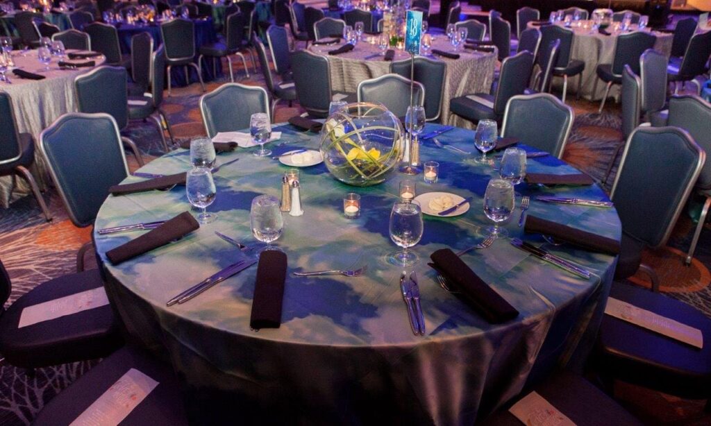 The Art of Nature Atlanta, GA WM Events, Caring For Others, Charity, Corporate Event, Design, Event Planning, Auction, Georgia Aquarium, Atlanta, Georgia, Denver, Colorado, Consulting, Event Production, Event Producer, Community, Centerpieces, Table Decor