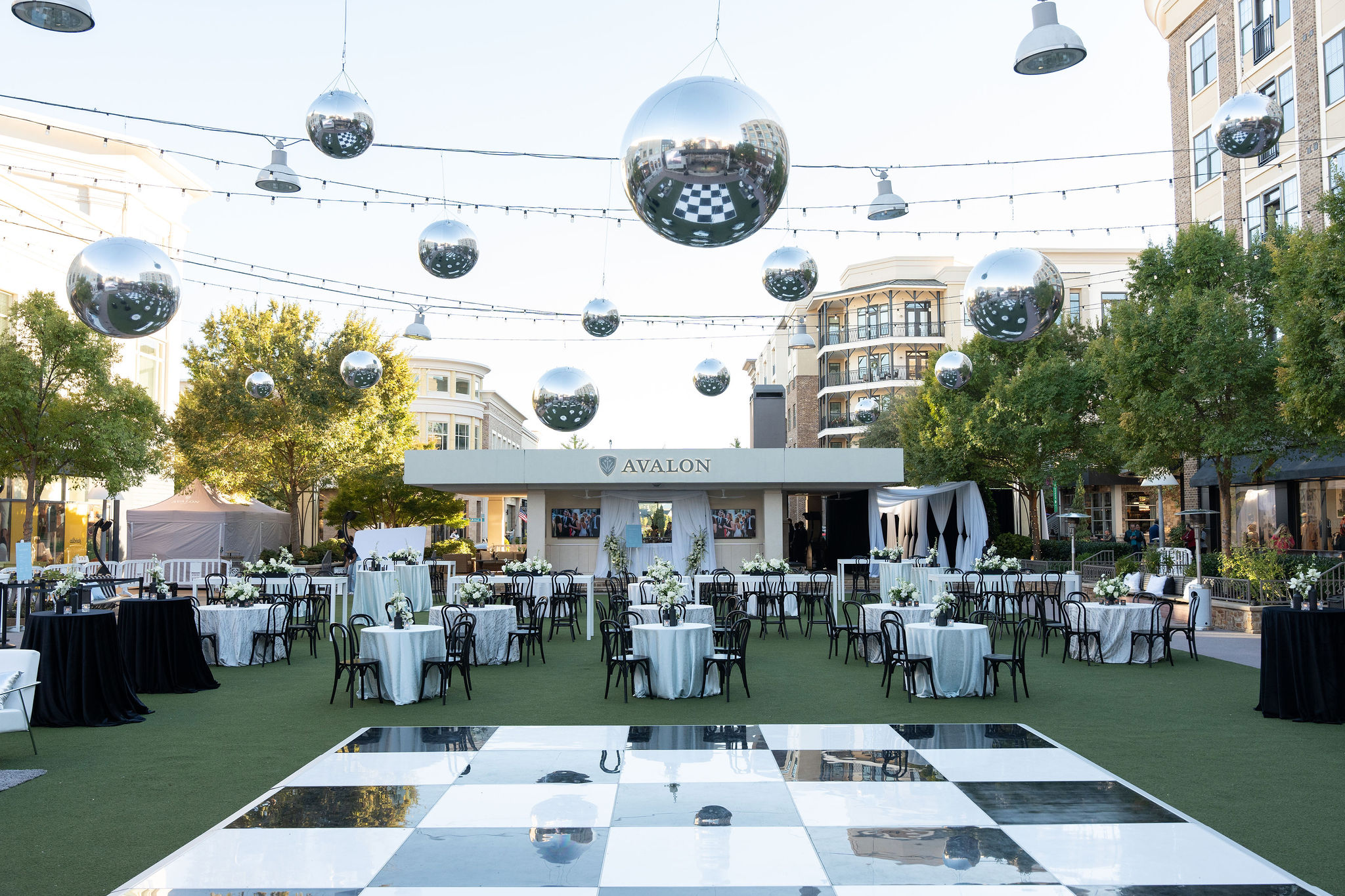 modular image, wm events, blog, event designer, event design, event planner, event planning, event consultant, event consulting, corporate events, Avalon, Corporate event, Corporate event planning, atlanta corporate event planner, anniverary event