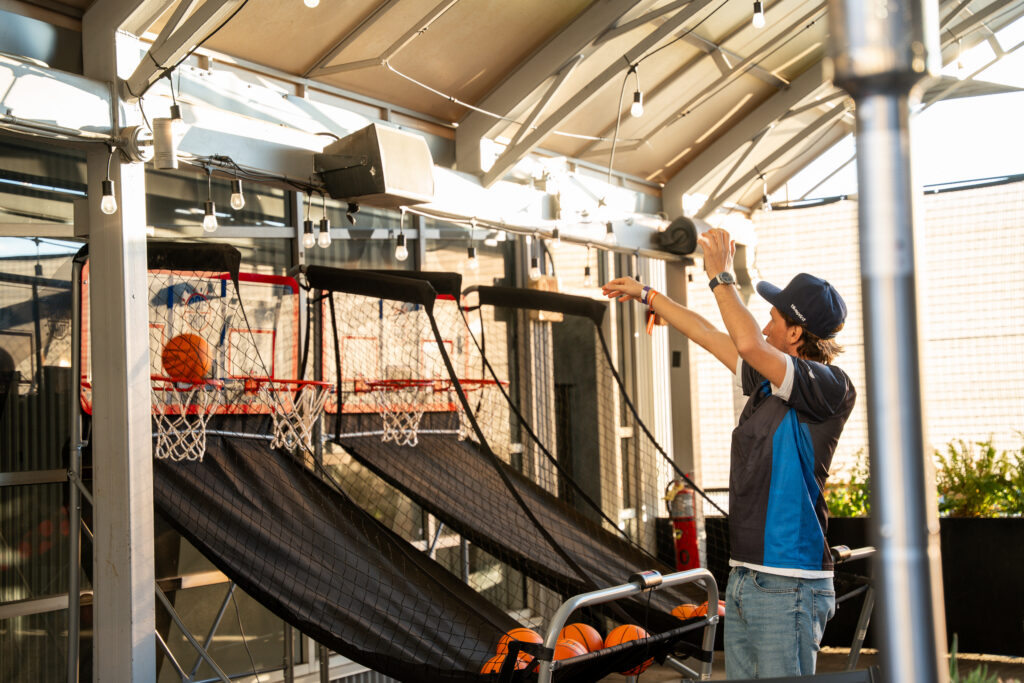 DreamHack2025_ClashofClans_Supercell_Atlanta_WMEvents_CorporateEvents (11) dreamhack2025 clashofclans supercell atlanta wmevents corporateevents (11)