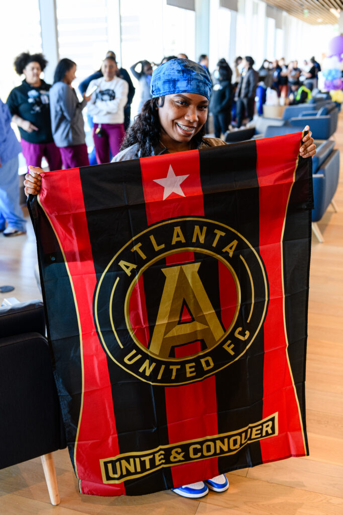 ATLUTD_20250216_VendingMachinePopUp_Atlanta_WM Events (21) atlutd 20250216 vendingmachinepopup atlanta wm events (21)