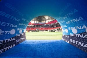 Entrada para o evento no túnel