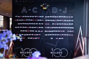 Mural de declarações da WM Events na entrada do evento 